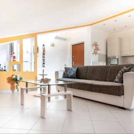 Andrea's House Apartment *